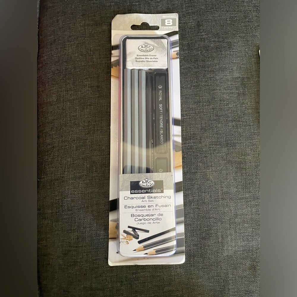 8 piece charcoal sketching art set